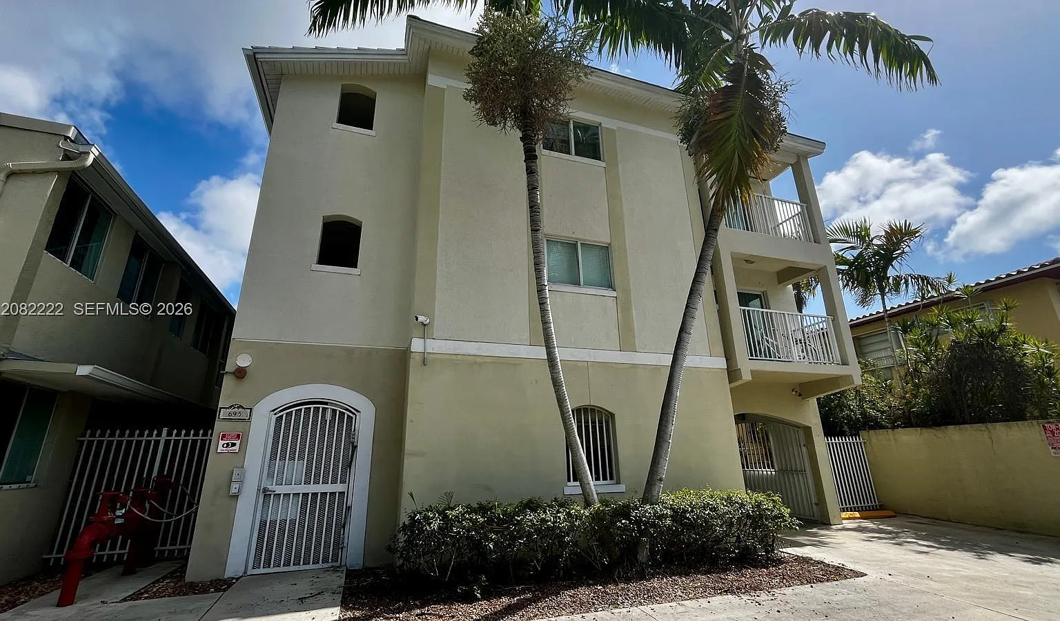 Havanah Roads Condo — Photo 2