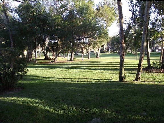 4th image of 1205 Country Club Blvd #1211