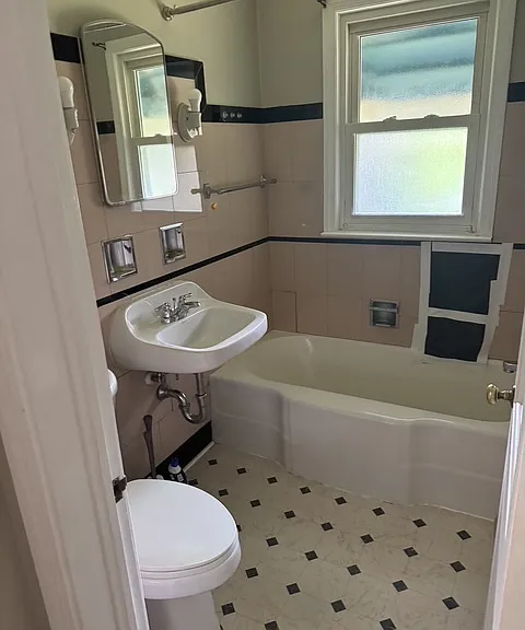 330 Hoover Ave — Photo 6