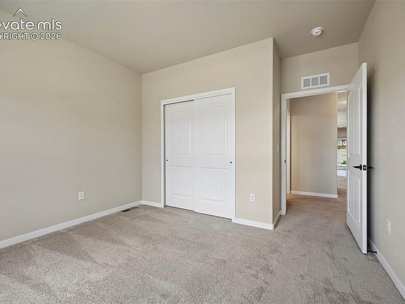 4th image of 9264 Beaver Brook Dr