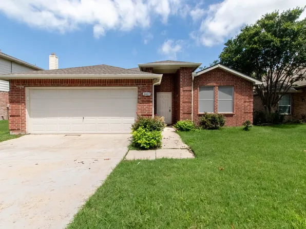 2405 Spruce Ct, Little Elm, TX 75068