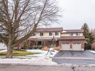 354 Forestlawn Rd, Waterloo, ON N2K 3A5