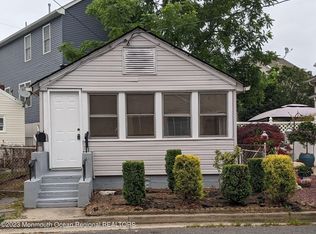 20 Ohio Ave, Middletown, NJ 07748