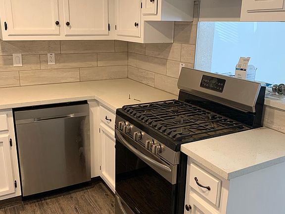 2nd image of 1012 Atkins St APT B