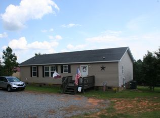 353 Pinnacle Rd, Kings Mountain, NC 28086