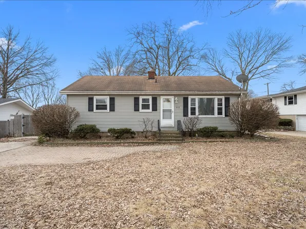 (undisclosed Address), North Aurora, IL 60542
