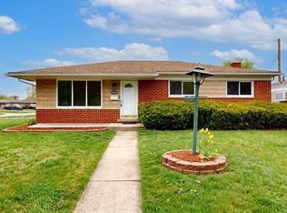 14205 Brandywine Rd, Sterling Heights, MI 48312