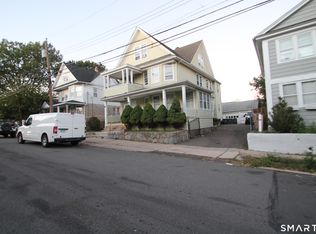 54 Hillside Ave, Bridgeport, CT 06604