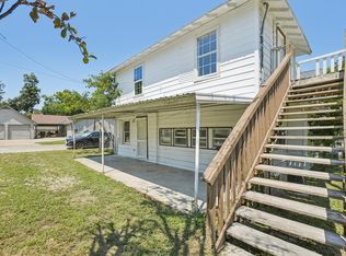 302 S Wood St #2, Cleburne, TX 76033