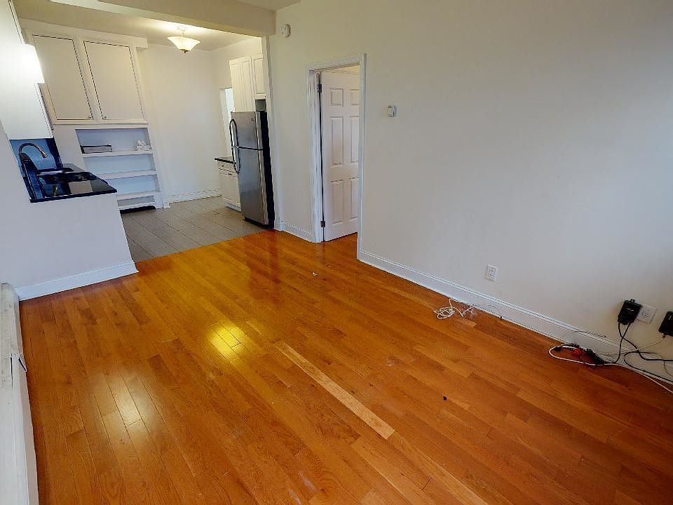 1st image of 71-73 Yellowstone Blvd #2B