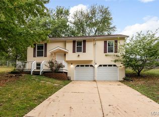 2660 Carolyn Circle Dr, High Ridge, MO 63049