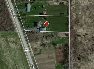 7215 Salt Rd, Clarence Center, NY 14032