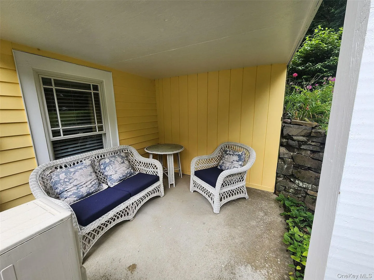 1 bed, 1.0 bath, 750 sqft, $2,200 — Photo 4