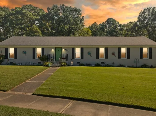 627 Luray Ter, Chesapeake, VA 23322