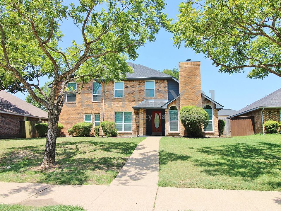 1st image of 729 Rawlins Dr