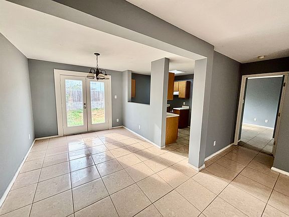 3rd image of 3106 Saint Isaac Loop