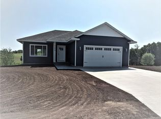 51076 Hillside Rd, Osseo, WI 54758