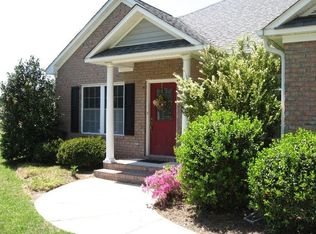 103 Neuchatel Rd, New Bern, NC 28562