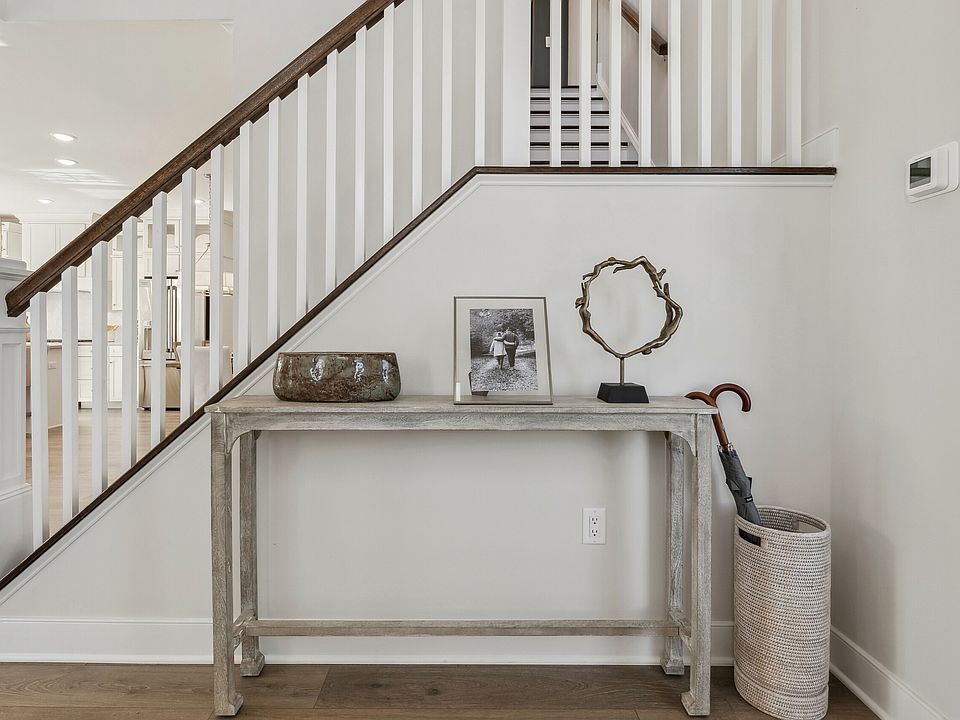 Inviting foyer with gorgeous finishes