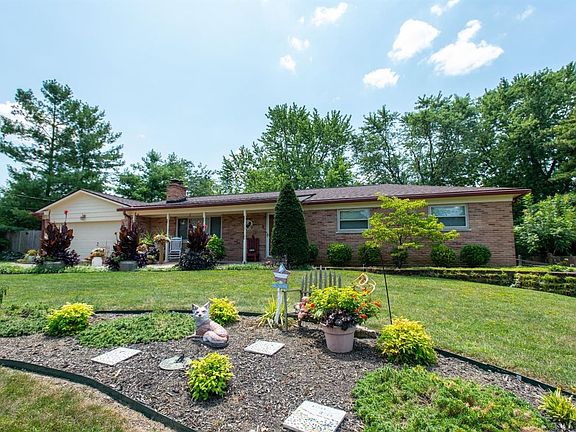 2nd image of 7523 Lawndale Ave