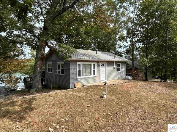 28457 Mistletoe Ave, Warsaw, MO 65355