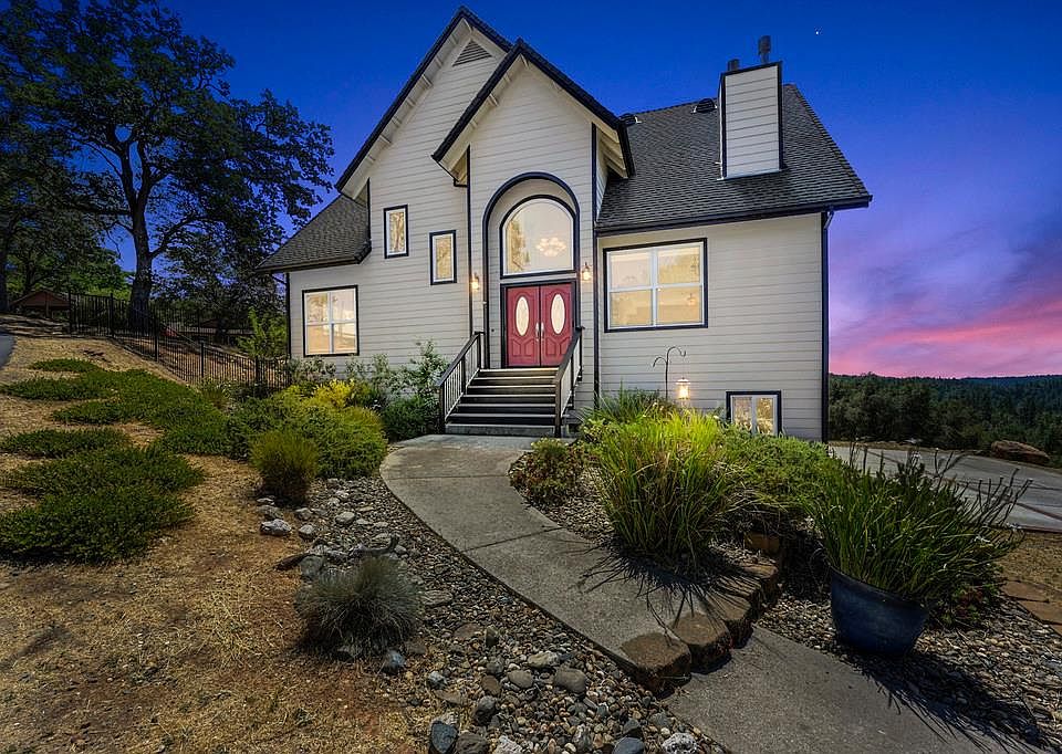 1st image of 7022 Revelstoke Ct