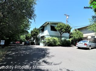 1360 Orange Ave APT 2, Redding, CA 96001