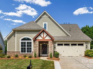 8621 Sequoia Grove Ln, Charlotte, NC 28214