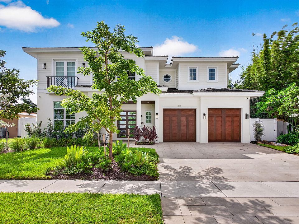 1st image of 310 SE 9TH Court