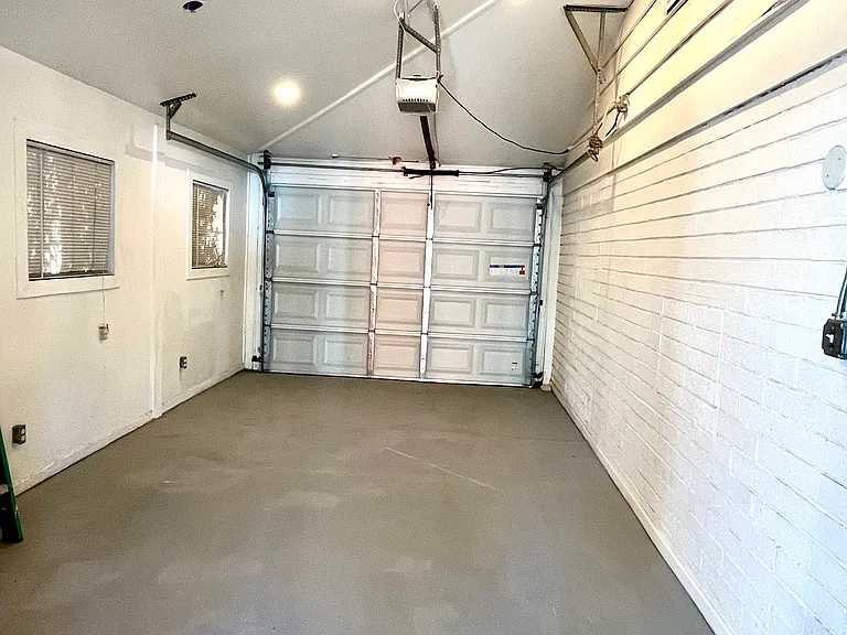 312 W Glenrosa Ave — Photo 24