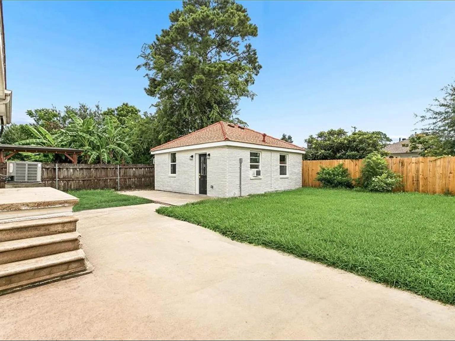 1 bed, 400 sqft, $1,500 — Photo 1