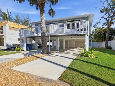 117 Neptune Ln, Holmes Beach, FL, 34217