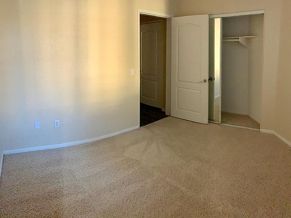 5th image of 12325 Creekview Dr Unit 35