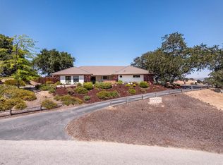 11736 Cebada Rd, Atascadero, CA 93422