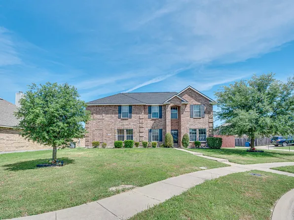 608 Aspen Ct, Red Oak, TX 75154