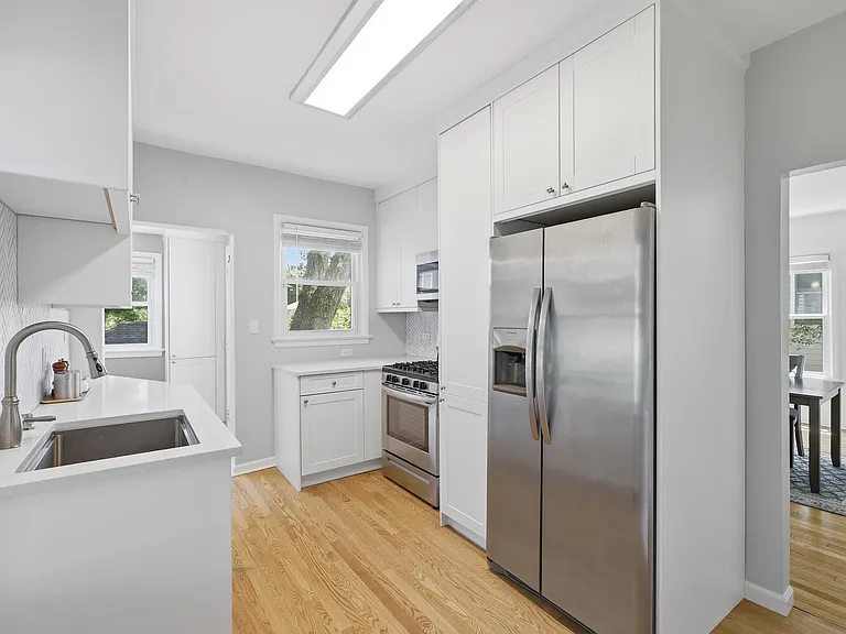 1415 Park Ave — Photo 11