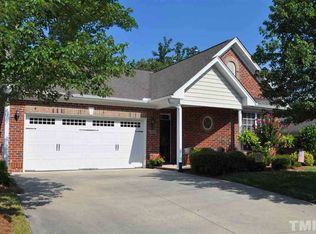 2903 Grove Park Dr, Burlington, NC 27215