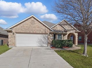 3160 Serpis, Grand Prairie, TX 75054