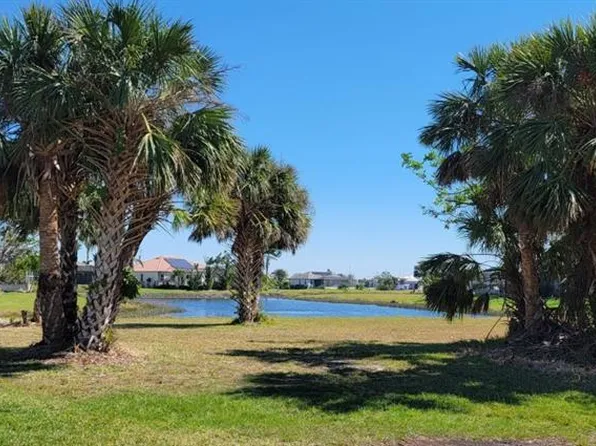 16096 Chitlan Ct #8, Punta Gorda, FL 33955