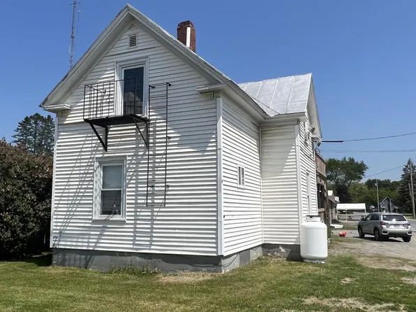 4 St Mark Street, Skowhegan, ME 04976