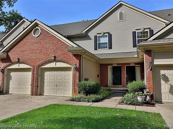 355 E Summit St, Milford, MI 48381