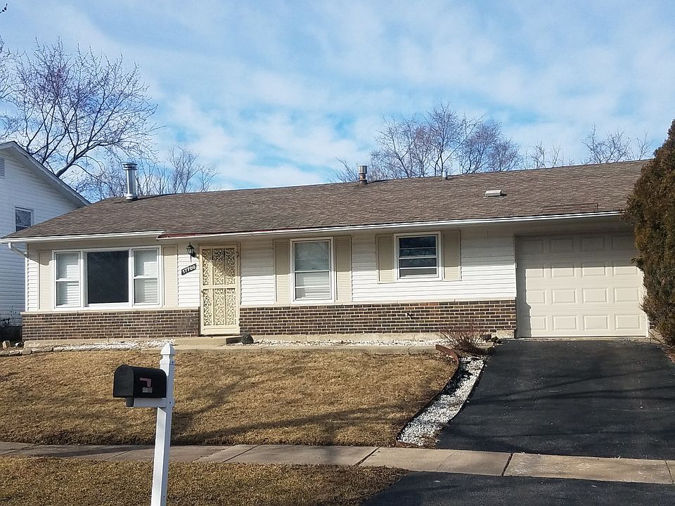 1st image of 17600 Pheasant Ln
