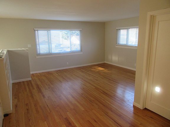 5th image of 1402 Keoncrest Ave #B