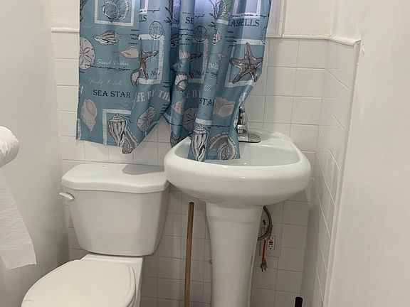 4th image of 88-40 87th St #1