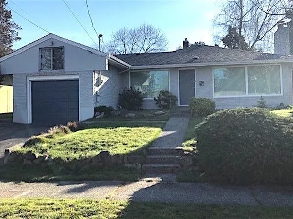 8806 1st Ave NE, Seattle, WA 98115