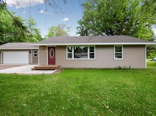 408 3rd St SE, Braham, MN 55006