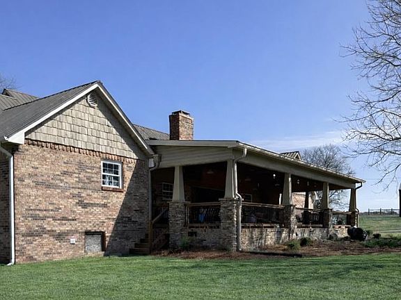 4th image of 1526 Needmore Rd