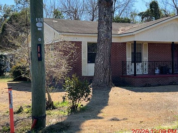 3rd image of 1185 Wilcox Rd