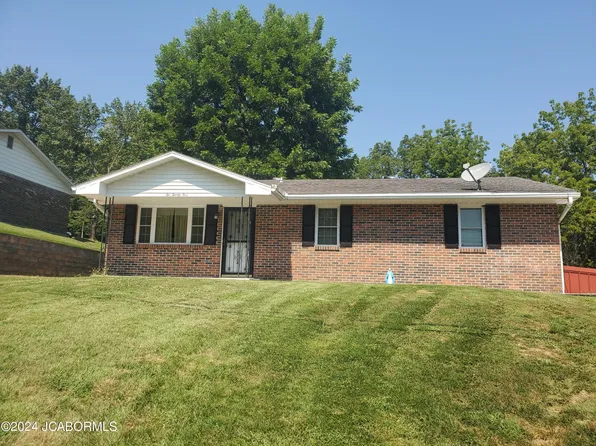 225 Cherokee Dr, Jefferson City, MO 65101