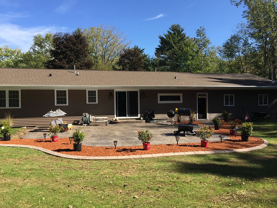 2nd image of 1443 Krause Rd